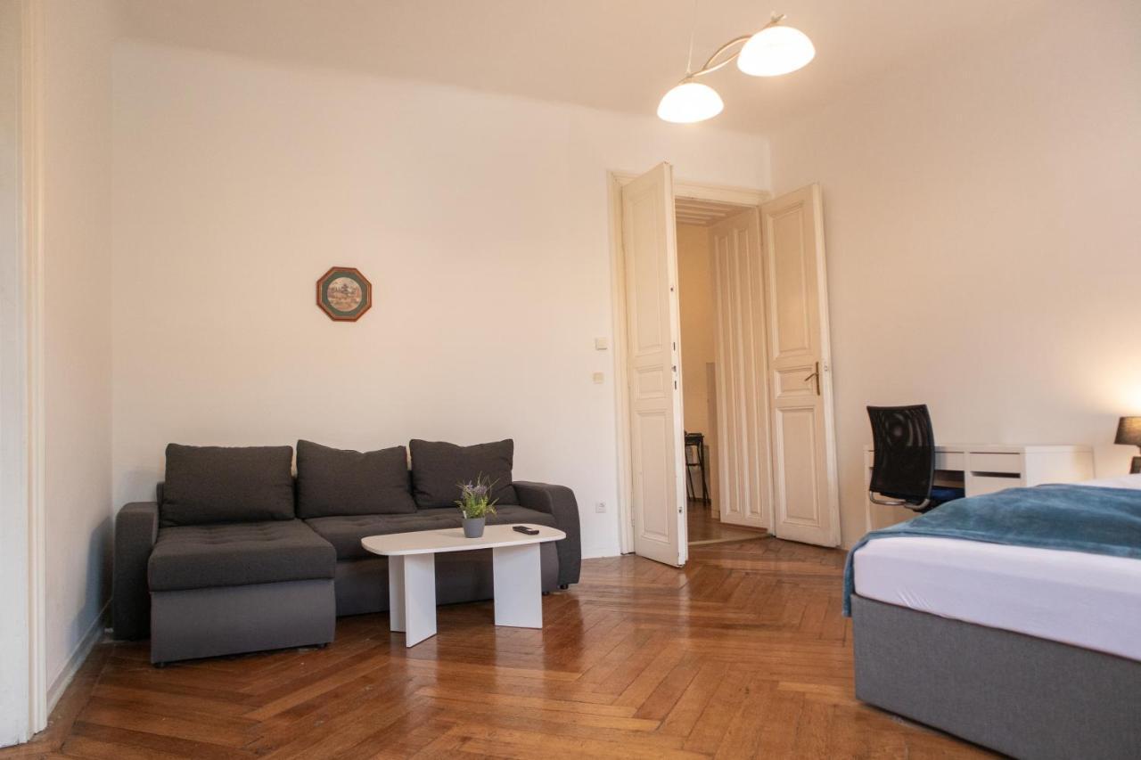 Roomy 2Br Apt. Near Akh -Perfect For Longstays Vienne Extérieur photo
